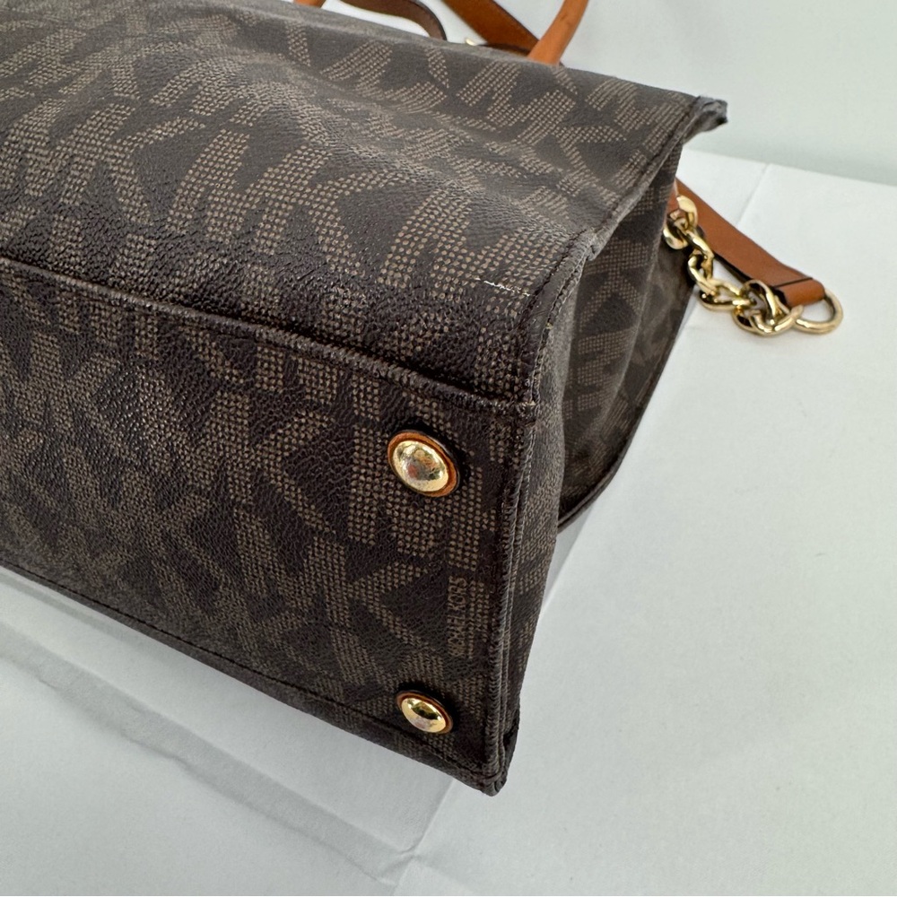 MICHAEL KORS Hamilton Large Shoulder Tote Monogram Brown Bags - Picture 8 of 16